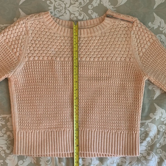 Banana Republic (Factory) - Crop Style Cable Knit Sweater - Size S -Light Coral - Picture 5 of 9